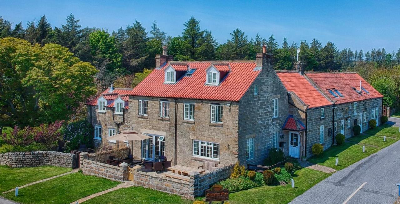 Smugglers Rock Country House Рейвънскар Екстериор снимка